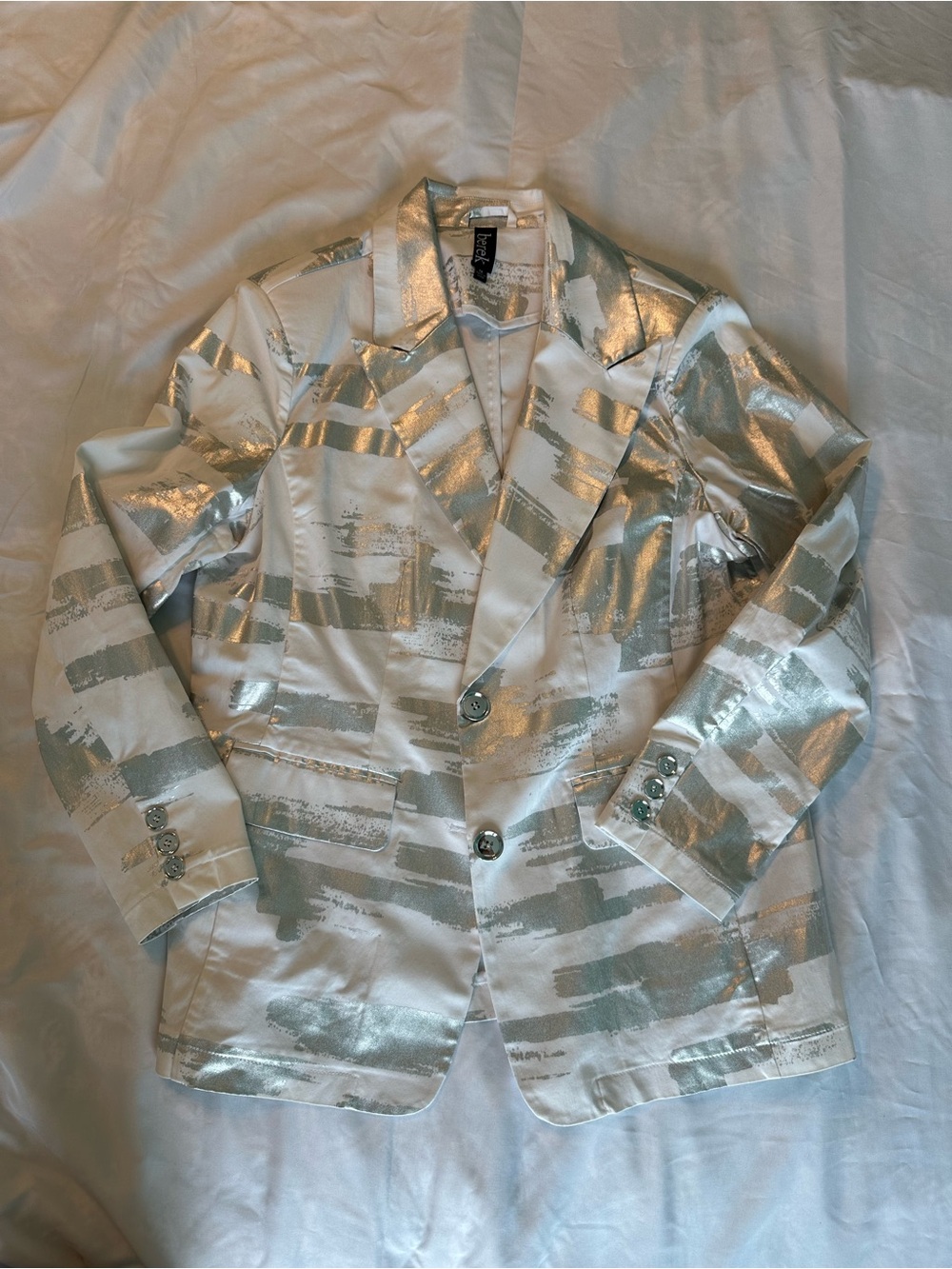 Berek Metallic Silver & White Blazer